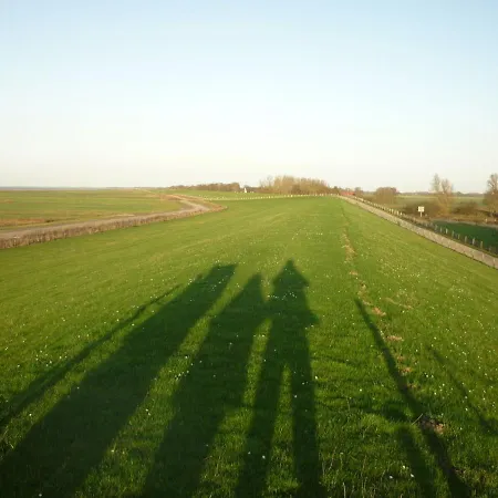 Neu! Kuestenstube Schweiburg